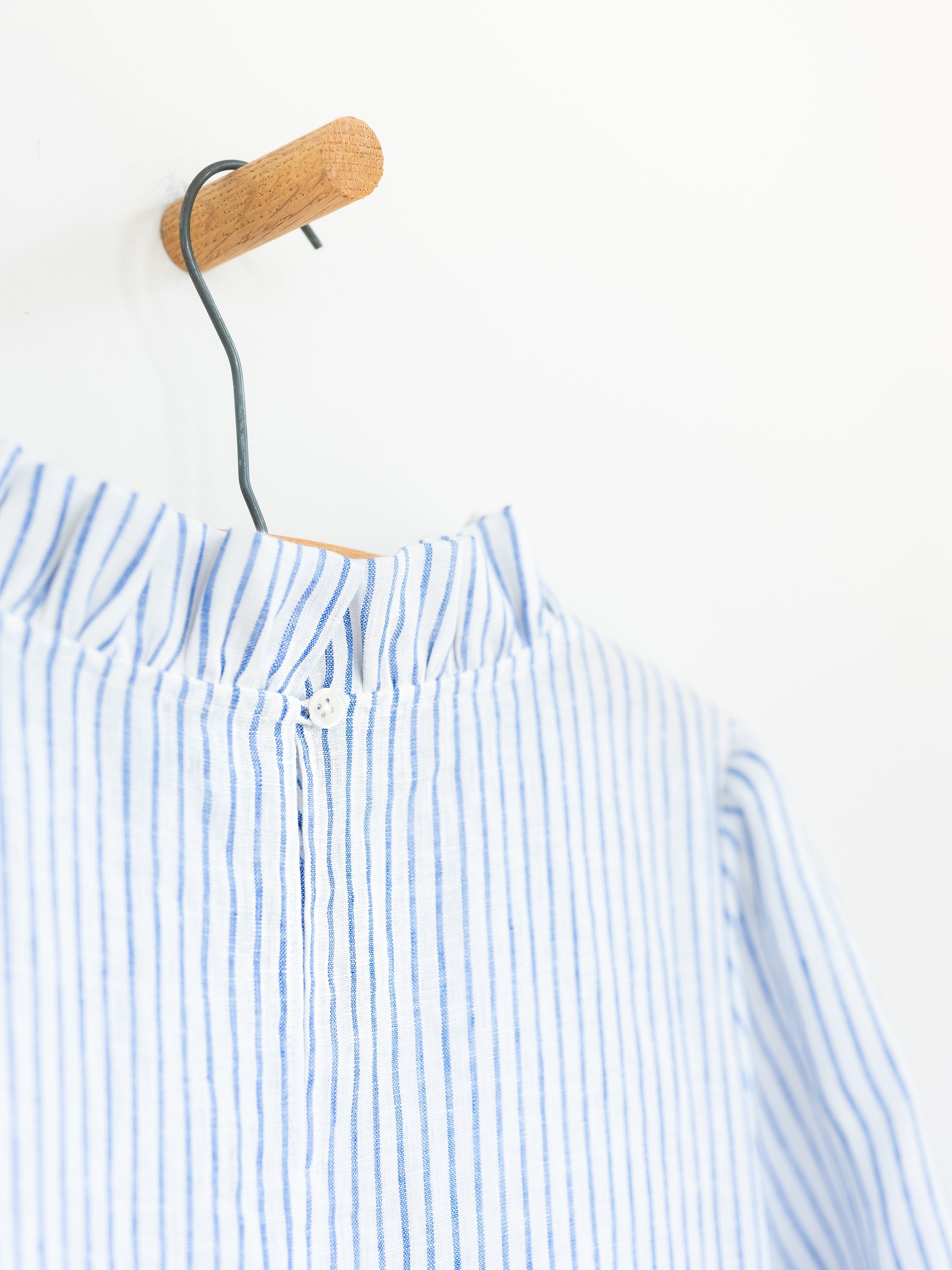 Ruffled Shift Dress in Linen – Gum Tree Farm Designs